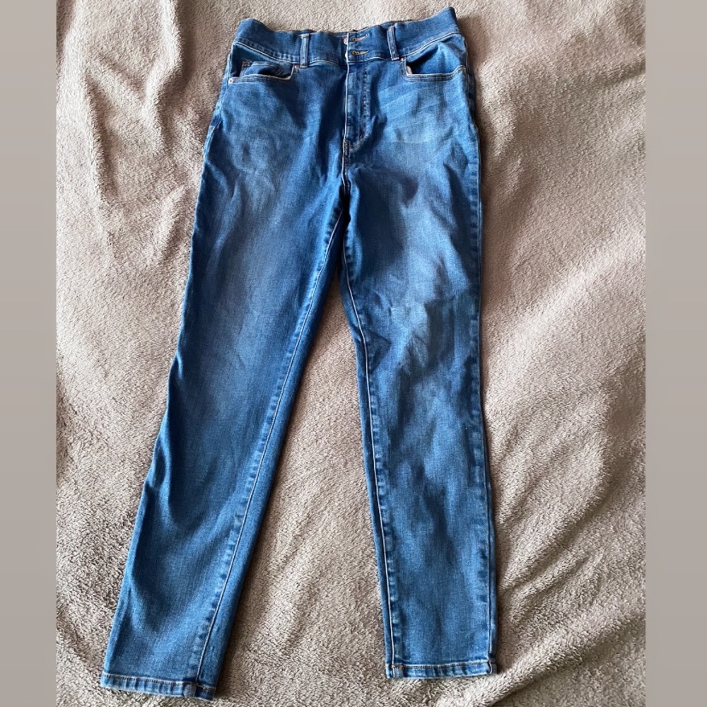 BDG Twig High-Rise Jeans, Medium Wash